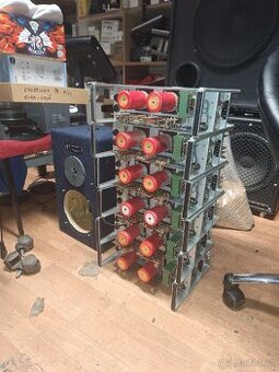 Zesilovač Tesla Auj 635 100w/100v