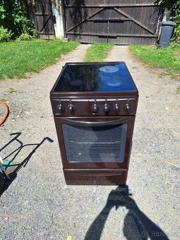 Elektrický sporák Mora na 220.v