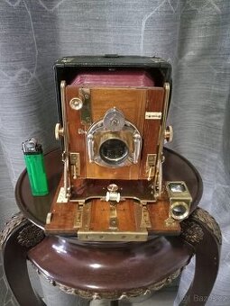 Starožitný fotoaparát