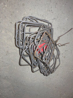 OCELOVÝ TŘMÍNEK 180x150x6