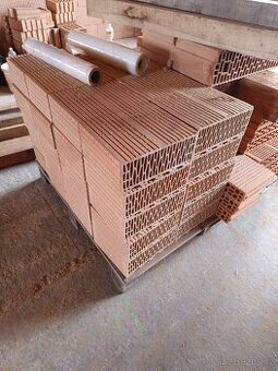 Heluz cihly 1/2 - 30 cm