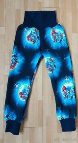 Nove tepláky Sonic 98/104