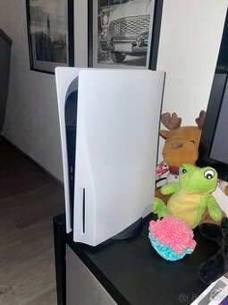 PlayStation 5 – 1 TB + 2× ovladač + PS Plus