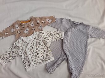 Novorozenecký set body,kabátek a overal vel50