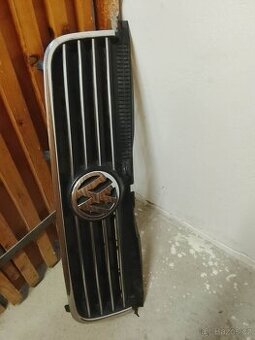 Volkswagen passat b 5.5     maska