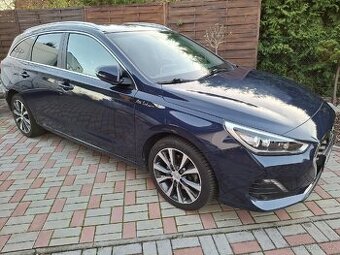Hyundai i30 combi 1.4 gdi benzín - 1