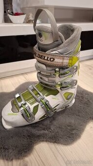 Lyžařské boty dámské velikost 39