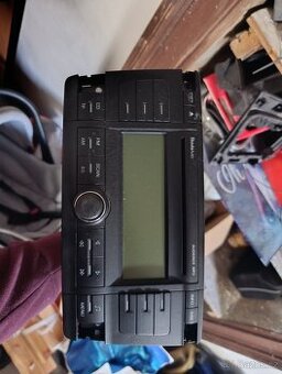 Škoda Octavia 2 radio -