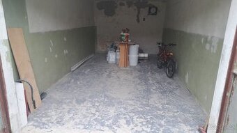 Pronájem  garáže v M.B