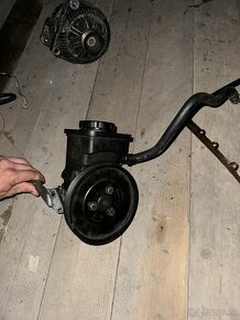 Prodám servočerpadlo na Bmw řada 3, E46, 320D