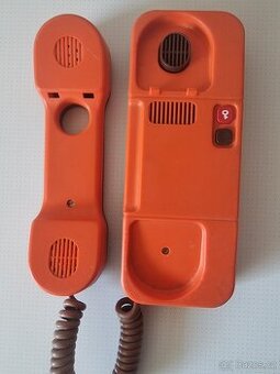 Prodám krásný domovní telefon Tesla Stropkov DT 85 viz foto.