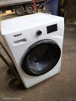 Sušička Whirlpool