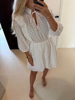 Nové bílé madeira šaty Gant s volánky s visačkou