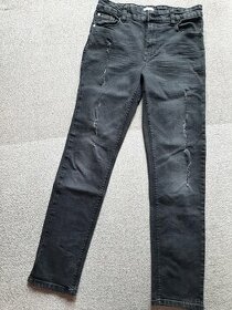 Černé chlapecké rifle