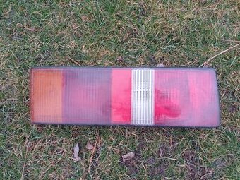 LZ světlo Ford Escort mk4