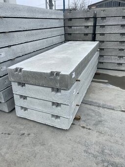 Silniční betonové panely 1m x 3m (nové)