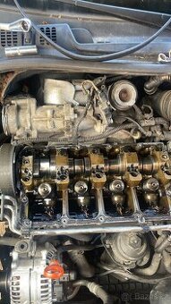 BMM 2.0 tdi 103kw 8V díly z motoru