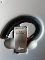 Naslouchátko,sluchátka,USB kabely - 1