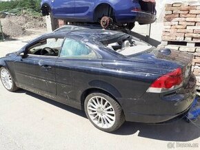 Volvo C70 2.5i turbo,06,130tkm,kůže,navi,klima