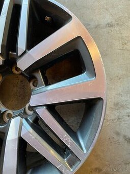 Toyota 18x7,5J et 30 6x139,7/106