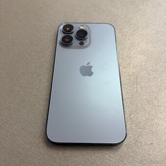 iPhone 13 Pro 256GB, top stav bez škrábance, záruka