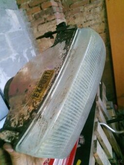 Lampa na Ford Explorer
