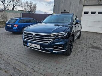 VW TOUAREG 3.0 TDI 210KW/ HEAD UP/ TAŽNÉ/DCC/ DINAUDIO/ DPH.