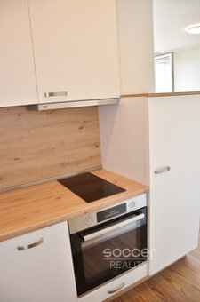 Pronájem bytu 2+kk/L, 41 m2, ulice Zálesí, Praha 4 - Krč.