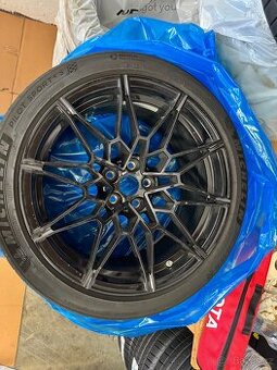 kola BMW M3/M4 826M s pneu