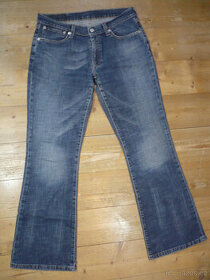 Levis 521 W31-L32 dámské