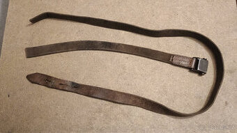 Nosný řemen Mauser K 98 , přetržený.