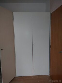 Šatní skříně do ložnice - 1
