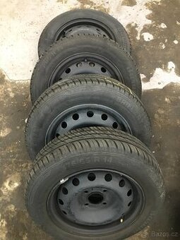 Letní pneu 175/65 R14, disky Peugeot 206