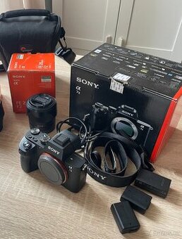 Sony A7 II + Sony FE 28mm/f2 + 32gb SD + taška