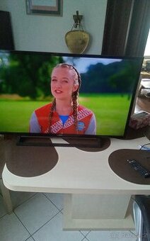 TELEVIZOR SONY