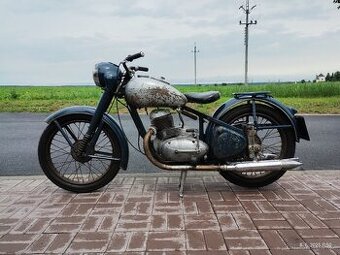 Jawa 250 pérák s TP
