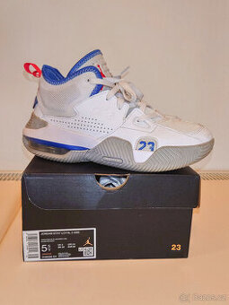 Nike Jordan Stay Loyal 2 (GS) vel. 38 EUR