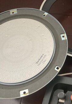 Koupím original basáky technics sb-x500