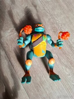Prodám hračku z kolekce Želvy Ninja Michelangelo – TOP STAV