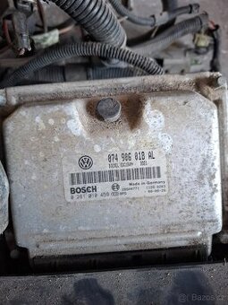 VWT4 2.5 TDI JEDNOTKA MOTORU ACV