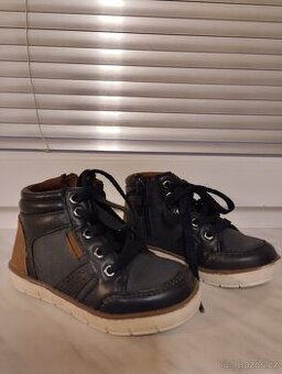 Chlapecké boty 24