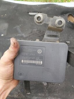 Jednotka ABS Škoda Octavia 1