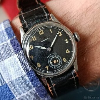 Vojenské švýcarské hodinky MERCEDES