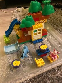 Lego duplo dům medvídka pu