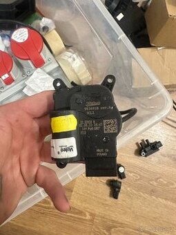 Servomotor / aktuátor klapky topení – Valeo T83691B