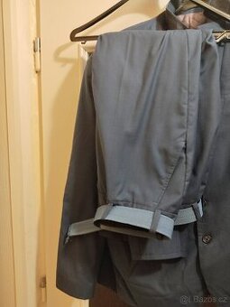 Pánský společenský oblek