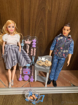 Barbie čeká dvojčata-těhotná a ken s výbavou