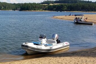 Kvalitní člun Valiant V-450 (RIB) + 30 Hp motor
