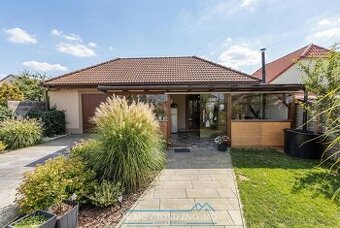 Prodej rodinného domu 4+1, zasklená terasa, Dyjákovičky u Zn