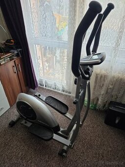 Eliptický trenažér